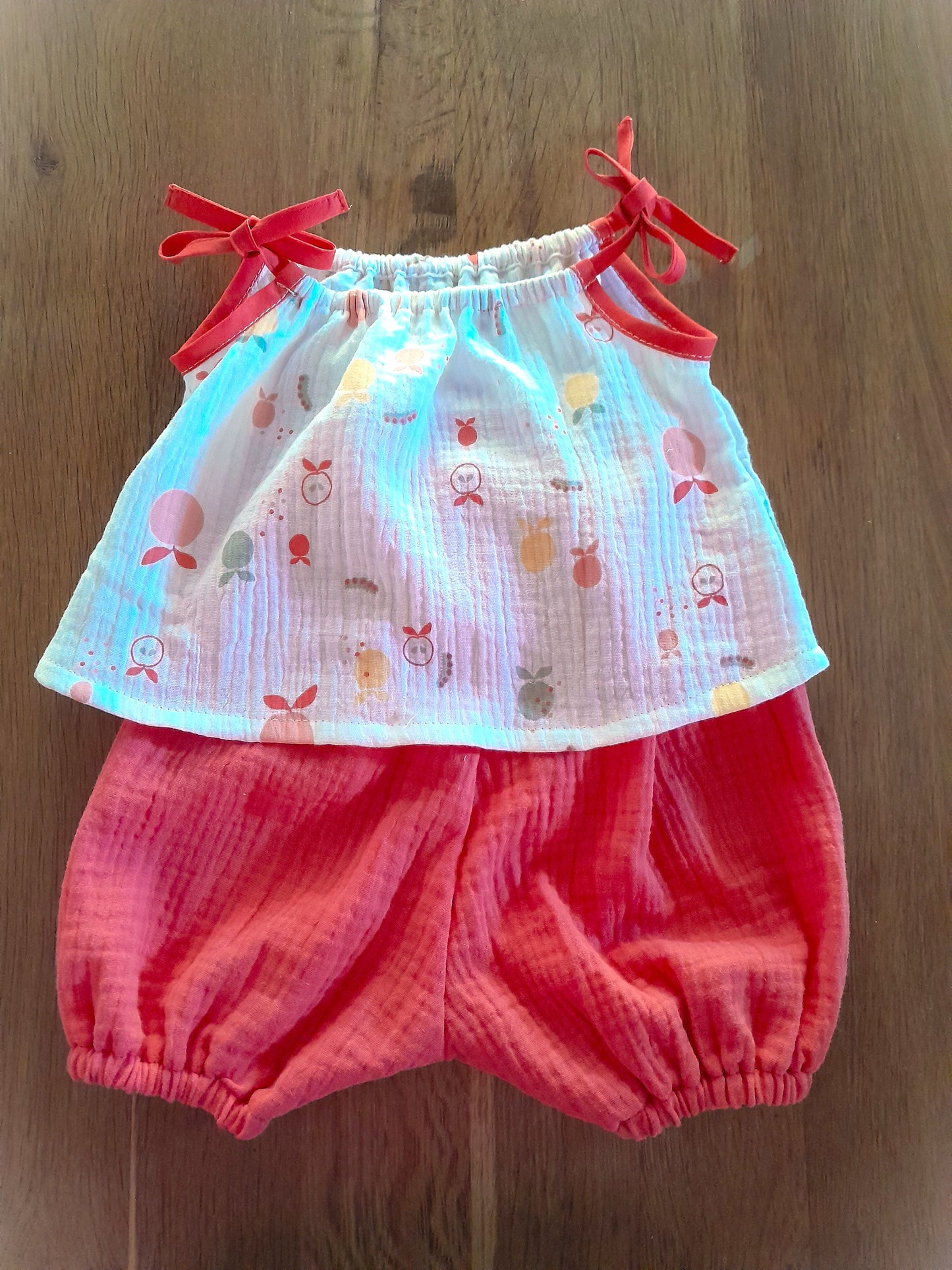 Ensemble tunique + short bloomer (6 mois)